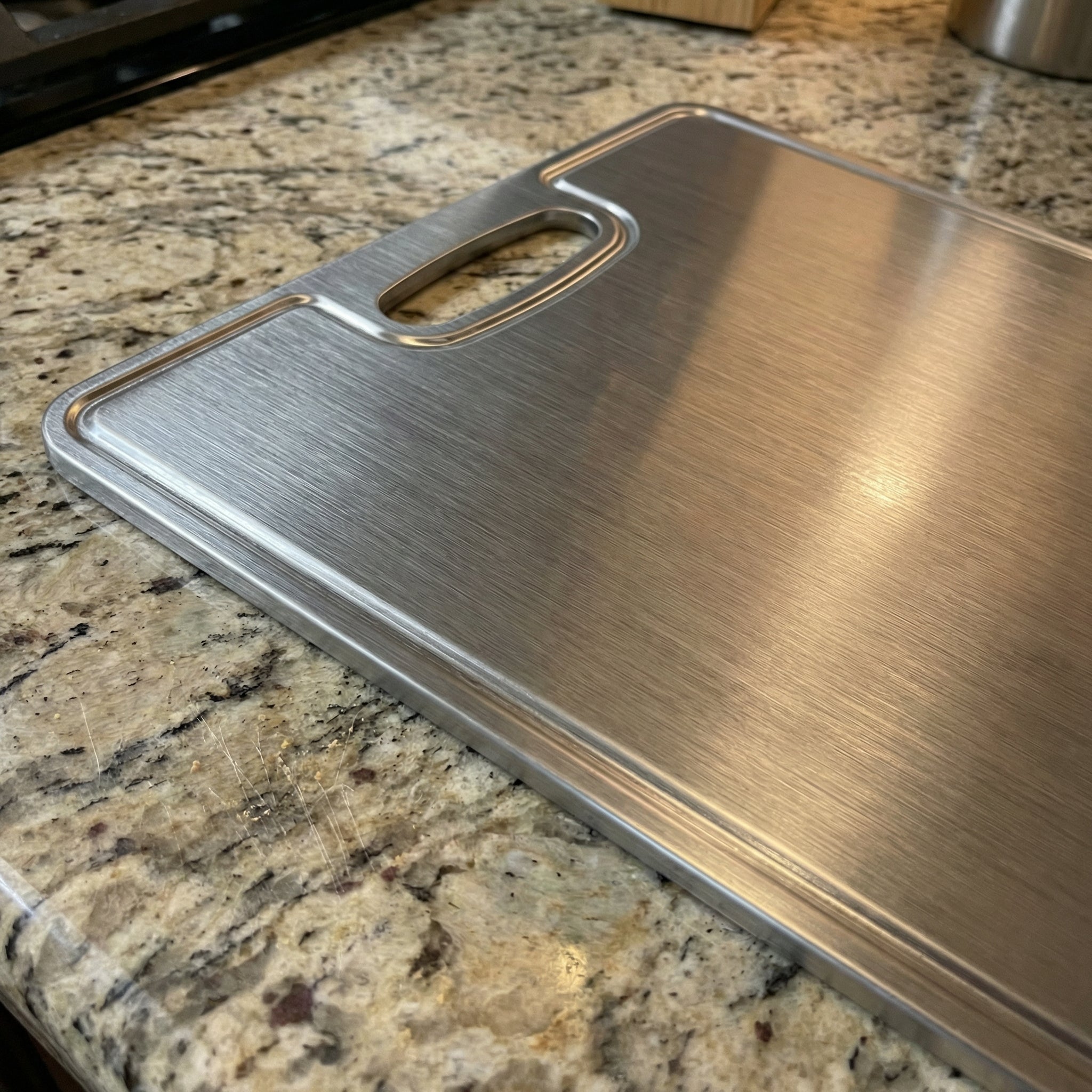 Titanium Last Pan® Snijplank Pro